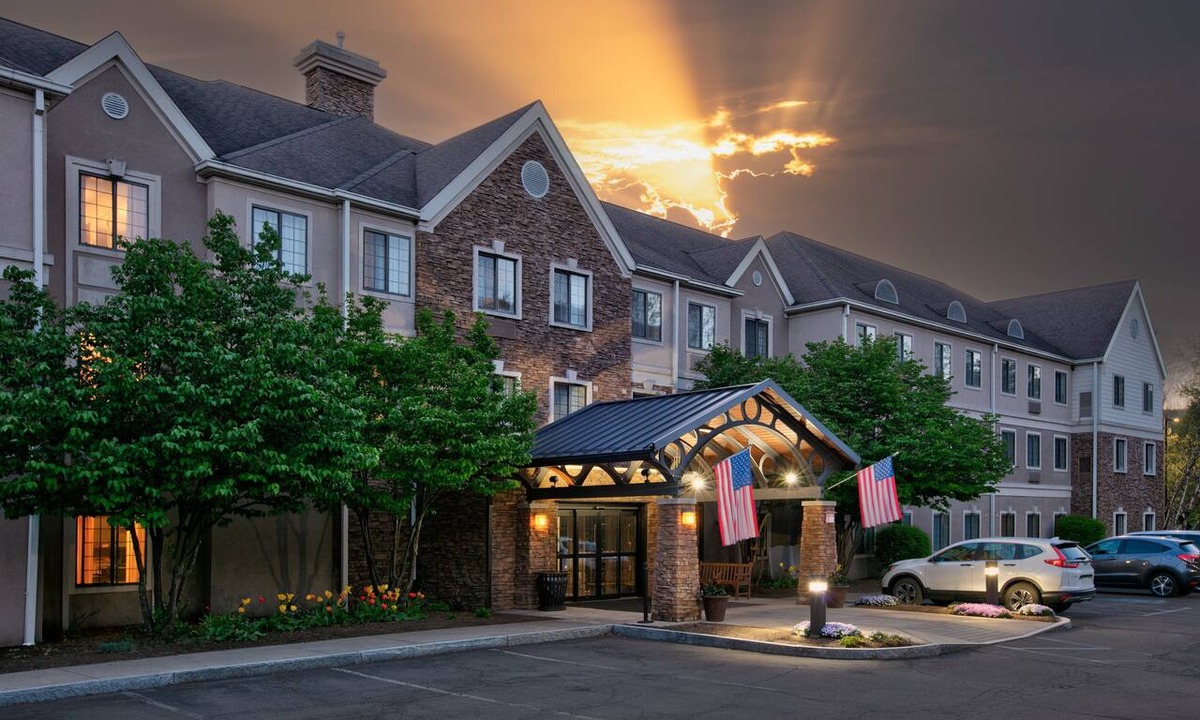 Corning Hotel | Staybridge Suites Corning by IHG
