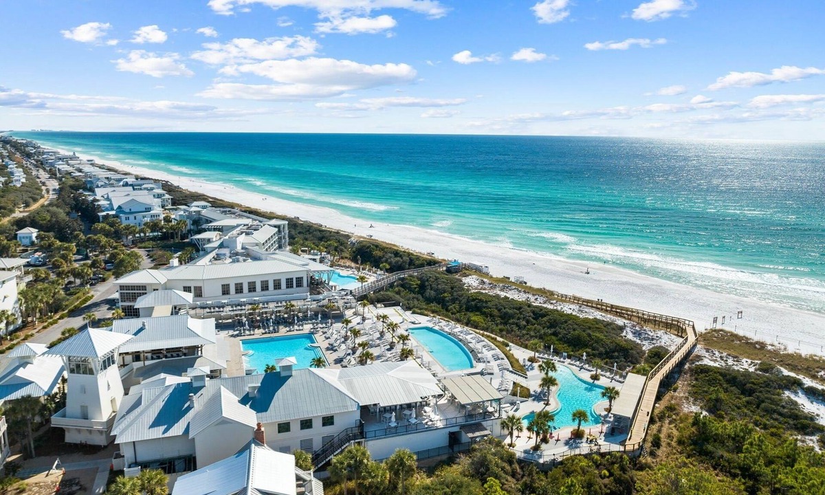 Beach District Condo | Steps To Beach Club, Multi-level Watercolor Condo, Slps 4, Perfect Location! 1 Bedroom Condo by RedAwning