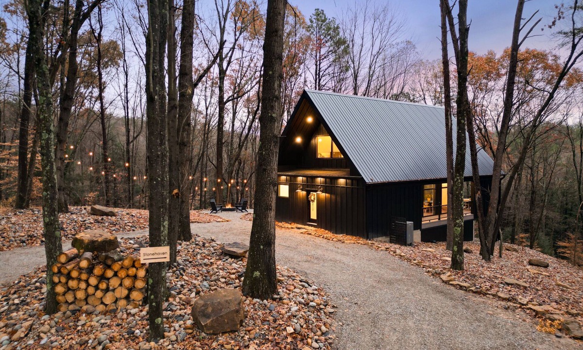 Rockbridge Cabin | Stonehaven | Hocking Hills, Modern, Views, Hot Tub