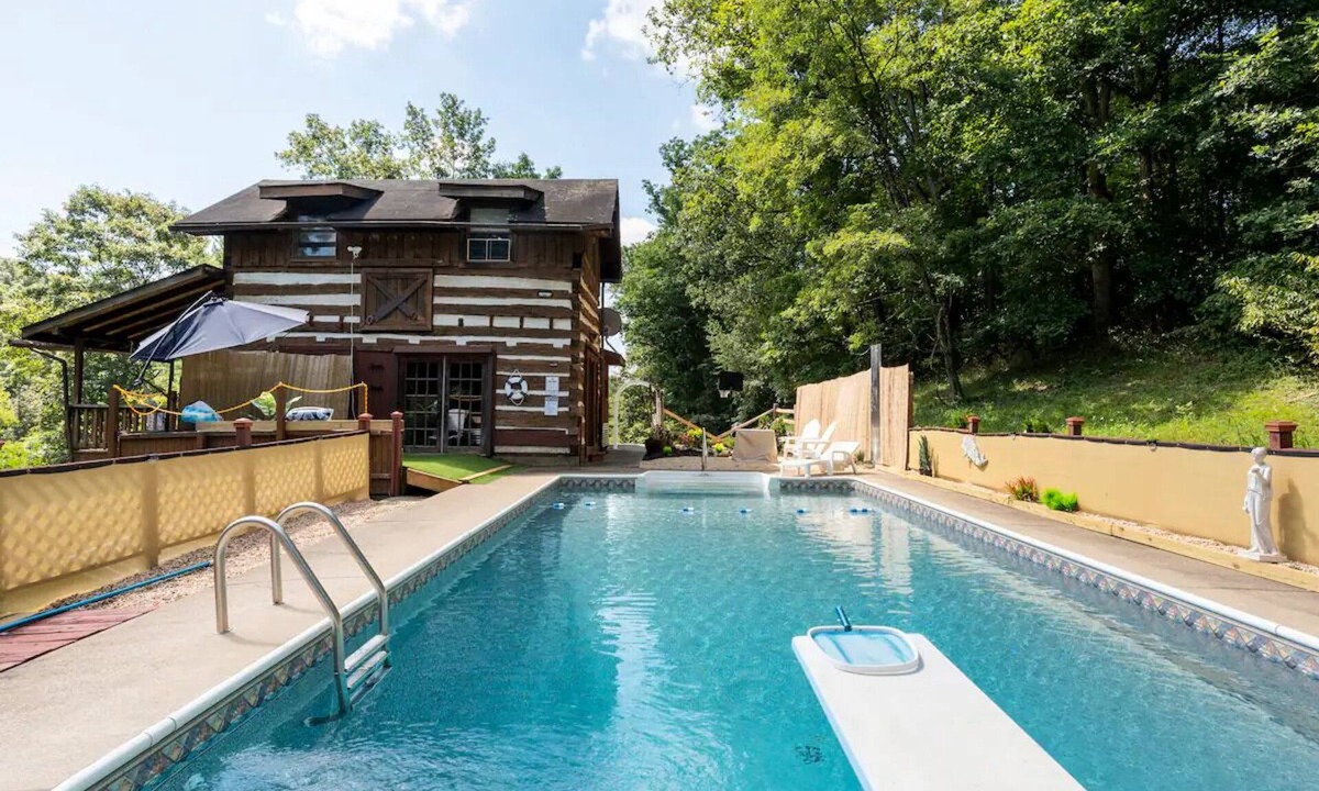 Portland Cabin | Stunning Boho Log Cabin Country Retreat with Pool