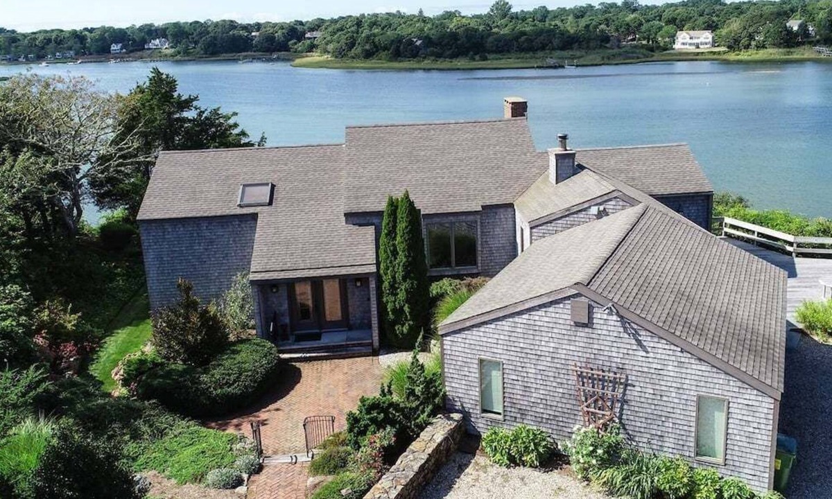 East Orleans House | Stunning Waterfront Contemporary