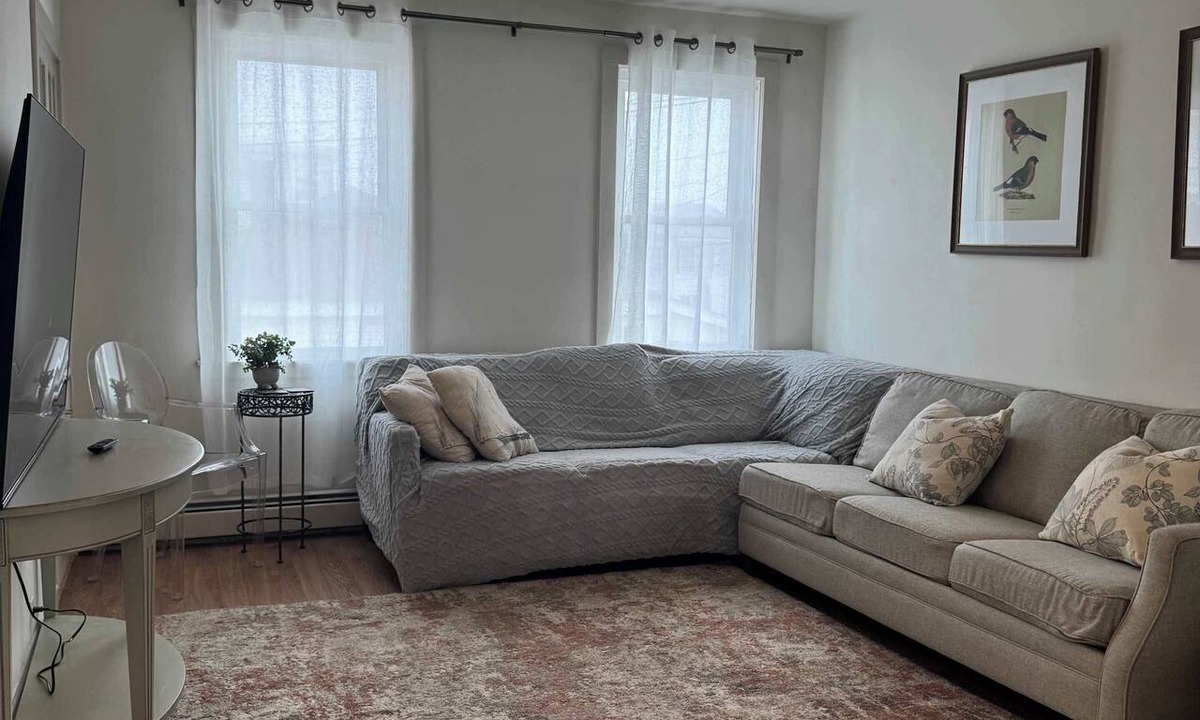 Salisbury Beach Apartment | Stylish Beach Apartment | Beach Access | Sleeps 6