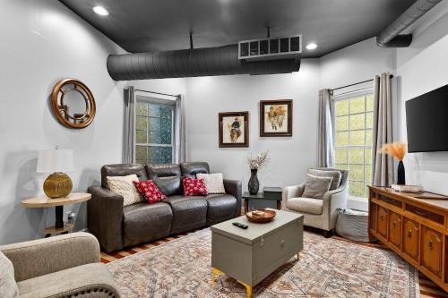 Wilder Park House | Stylish home close to Louisville NuLu & downtown