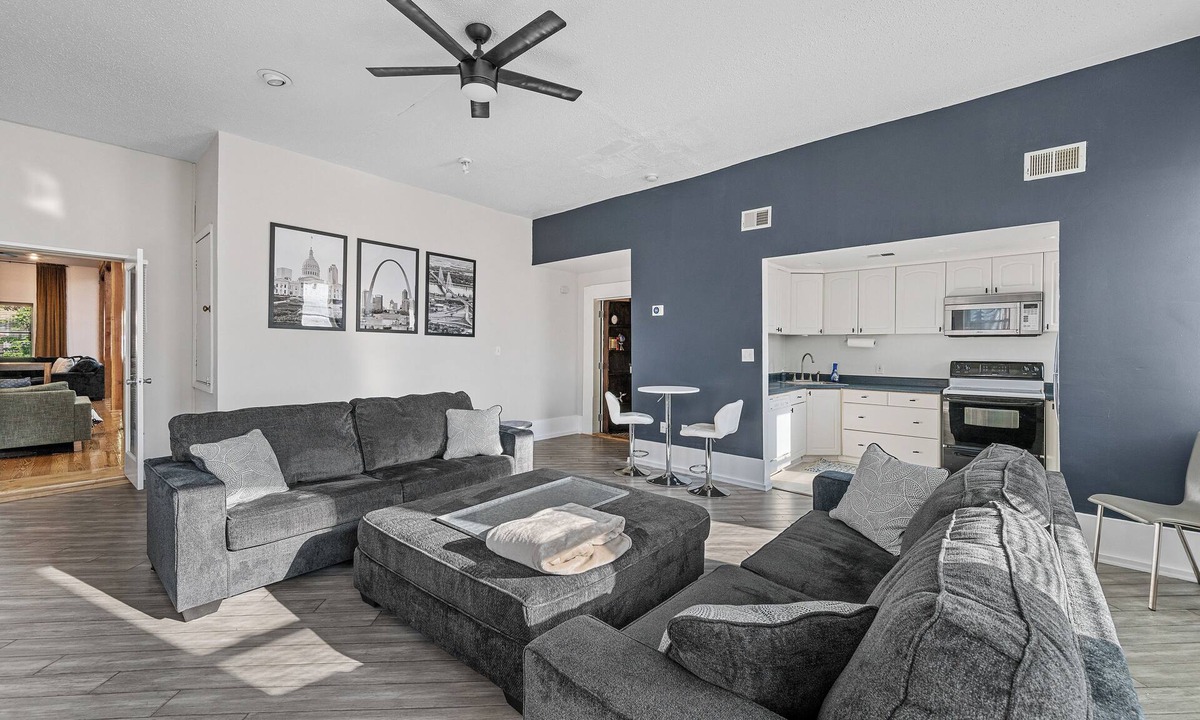 St. Louis House | Stylish Private 1BR Retreat - Firepit, Walk-In Closet + Laundry, 12-Ft Ceilings