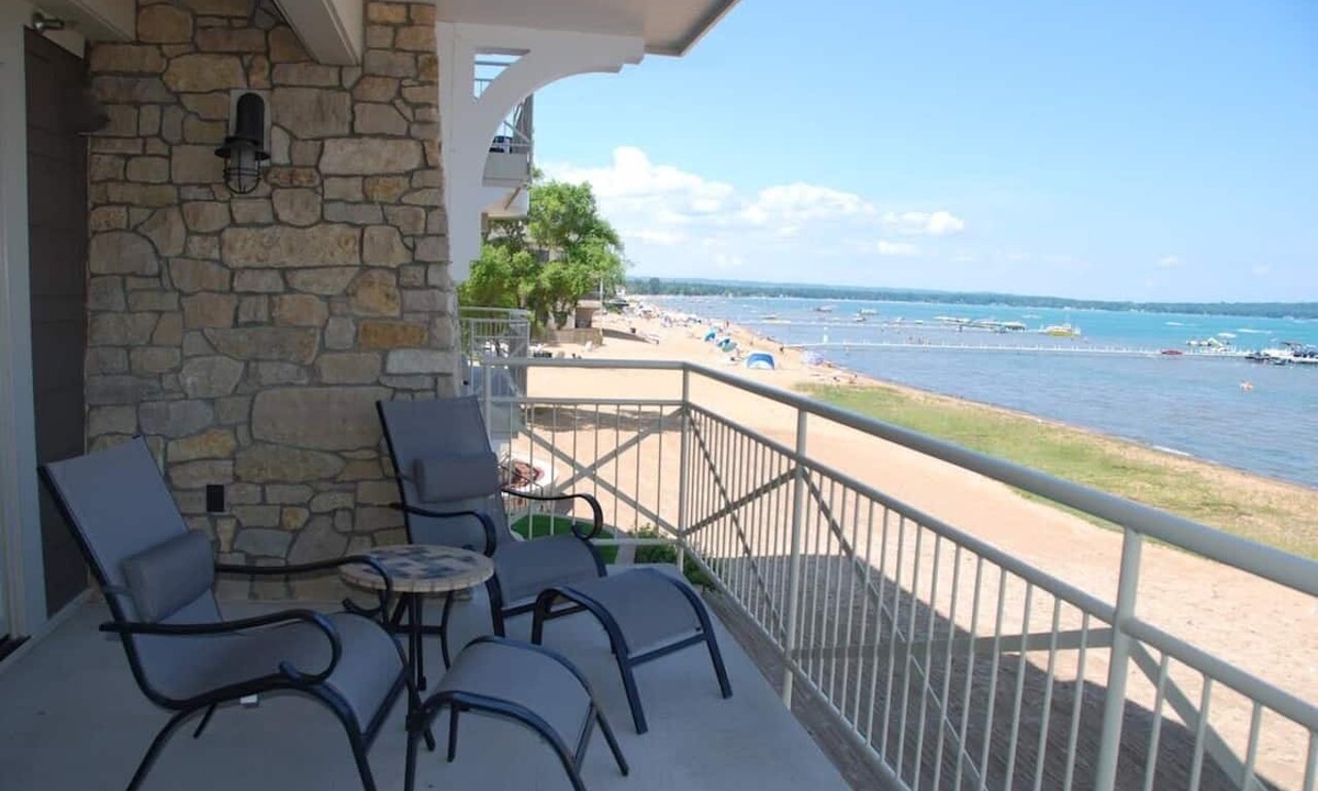 Traverse City Condo | Suite with direct view of Grand Traverse Bay