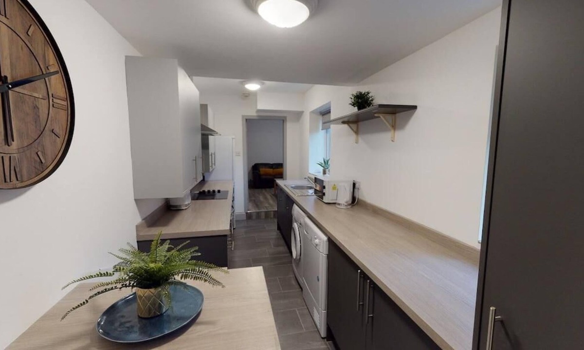 Sunderland House | Sunderland Retreat Spacious 4 Bedroom House