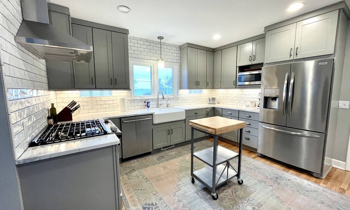 Traverse City House | SUNSHINE SHORES