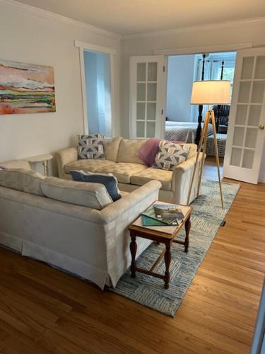 Traverse City House | Suzy Q's Cozy Downtown Retreat