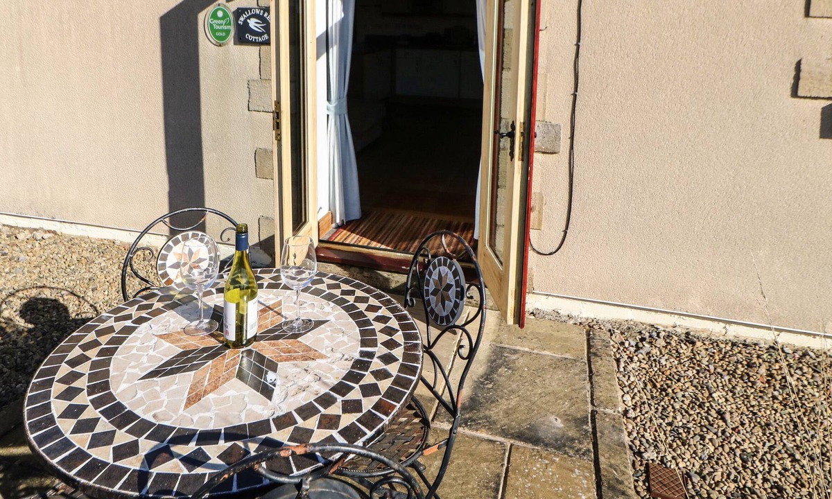 Catton Cottage | SWALLOWS REST, family friendly, with a garden in Allendale