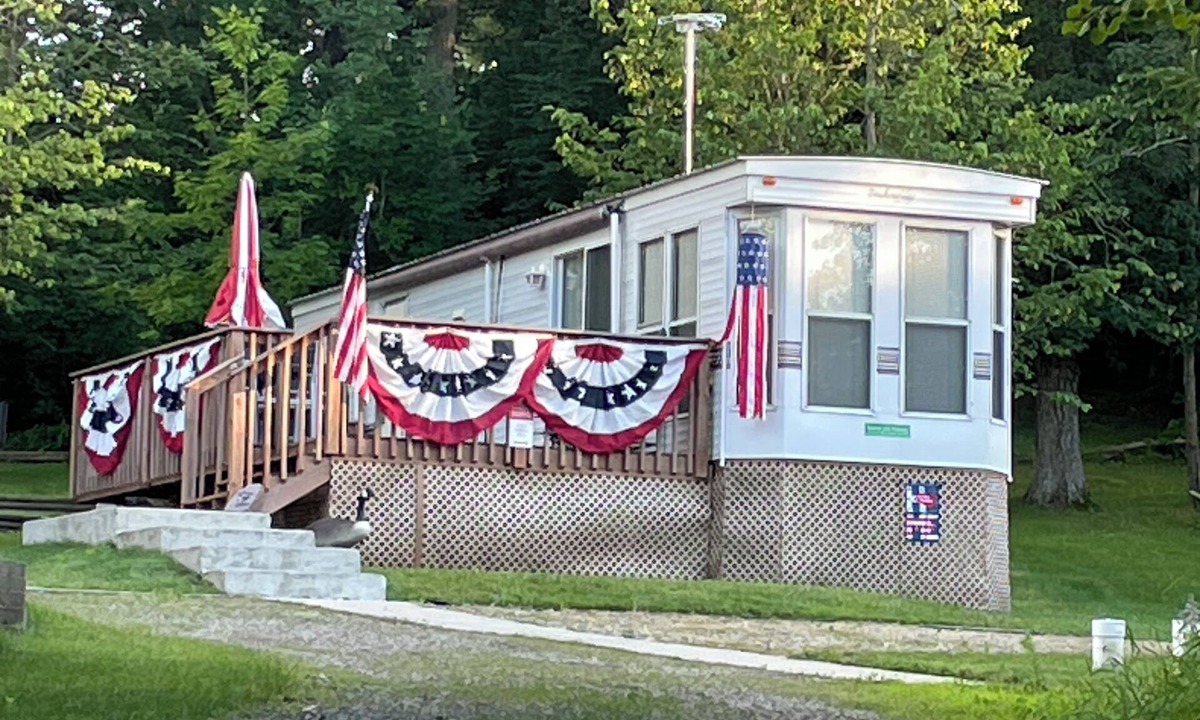 Pelican Rapids House | Tamarac Lake Hideaway ~ Water & Woods
