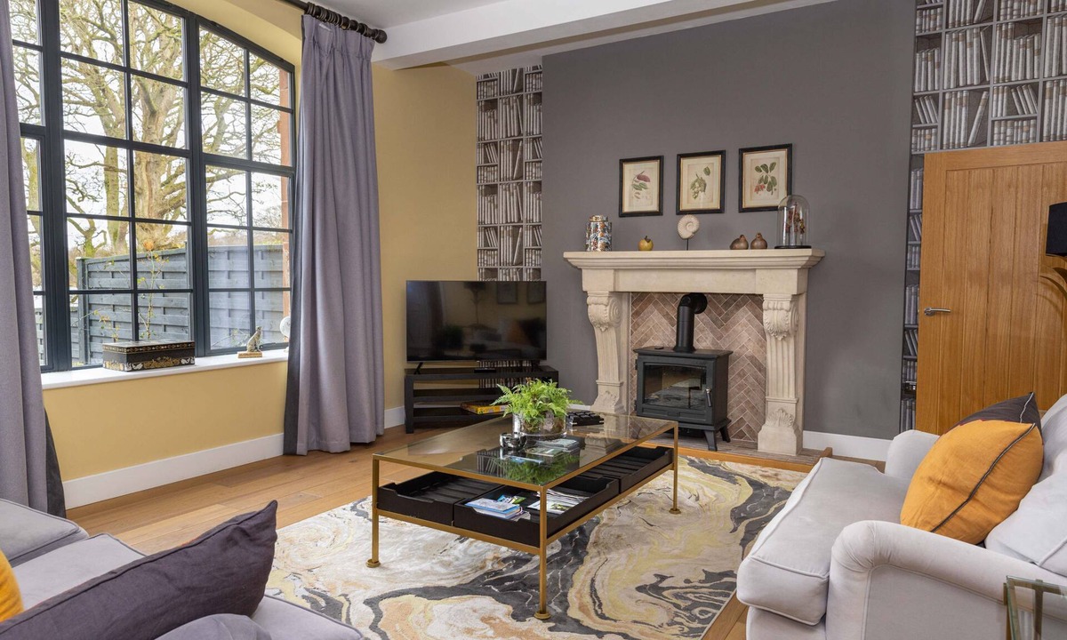 Wing Cottage | Tarn End Cottage 5, Talkin Tarn, ideal for a family, activities and historical sites nearby