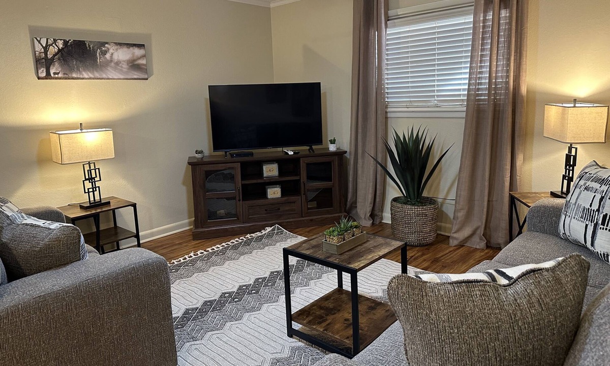 Dalhart Apartment | Tascosa cozy and comfortable