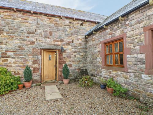 Wing House | The Barn