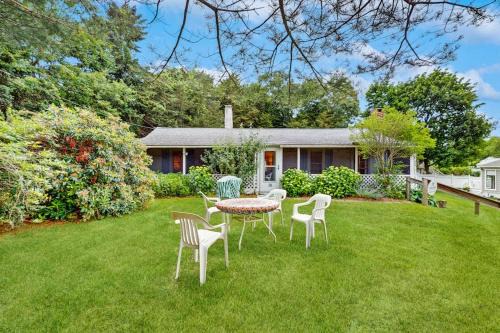 Plymouth House | The Beach Bunny Cottage