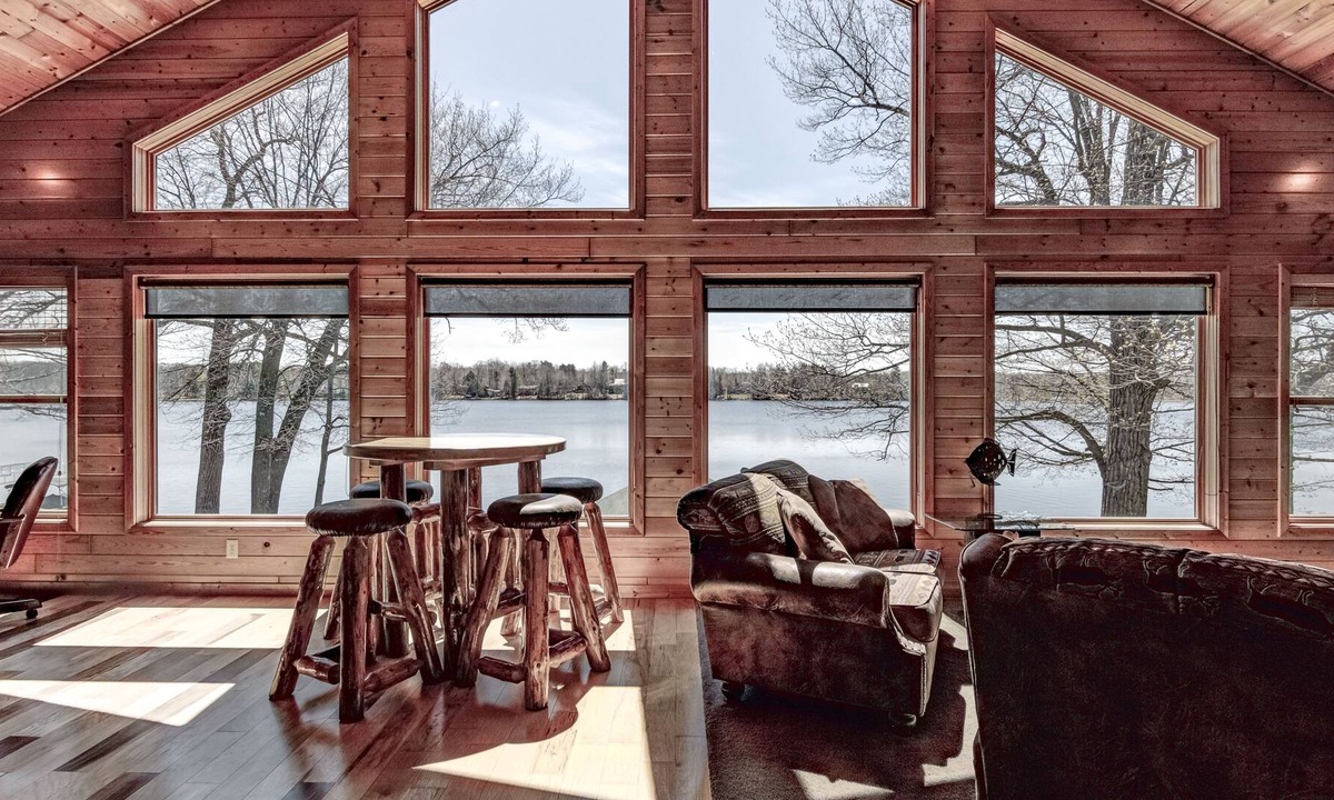 Sand Creek House | The Boathouse Cabin @ McCann Lake