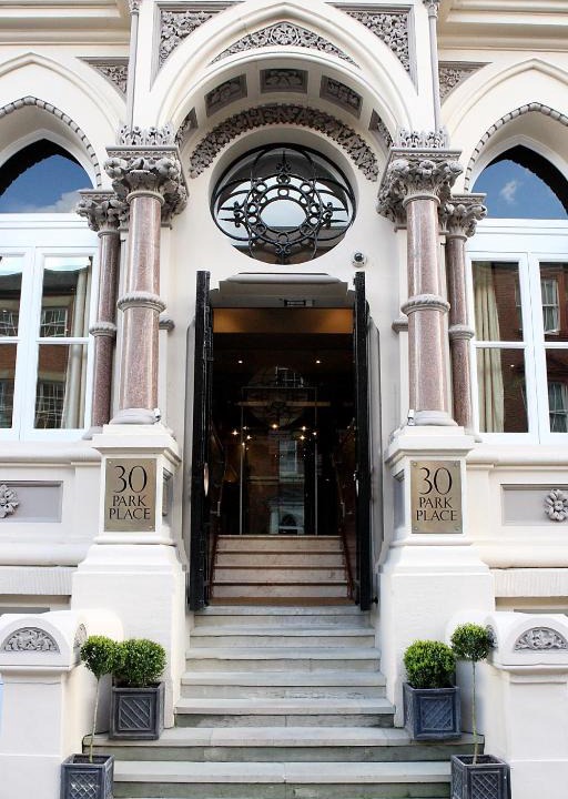 Leeds City Center Apartment | The Chambers