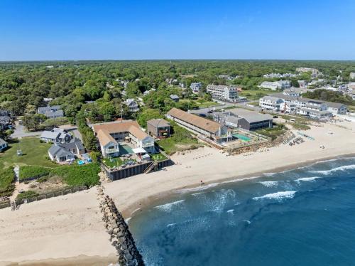 Dennis Port Hotel | The Corsair & Cross Rip Oceanfront