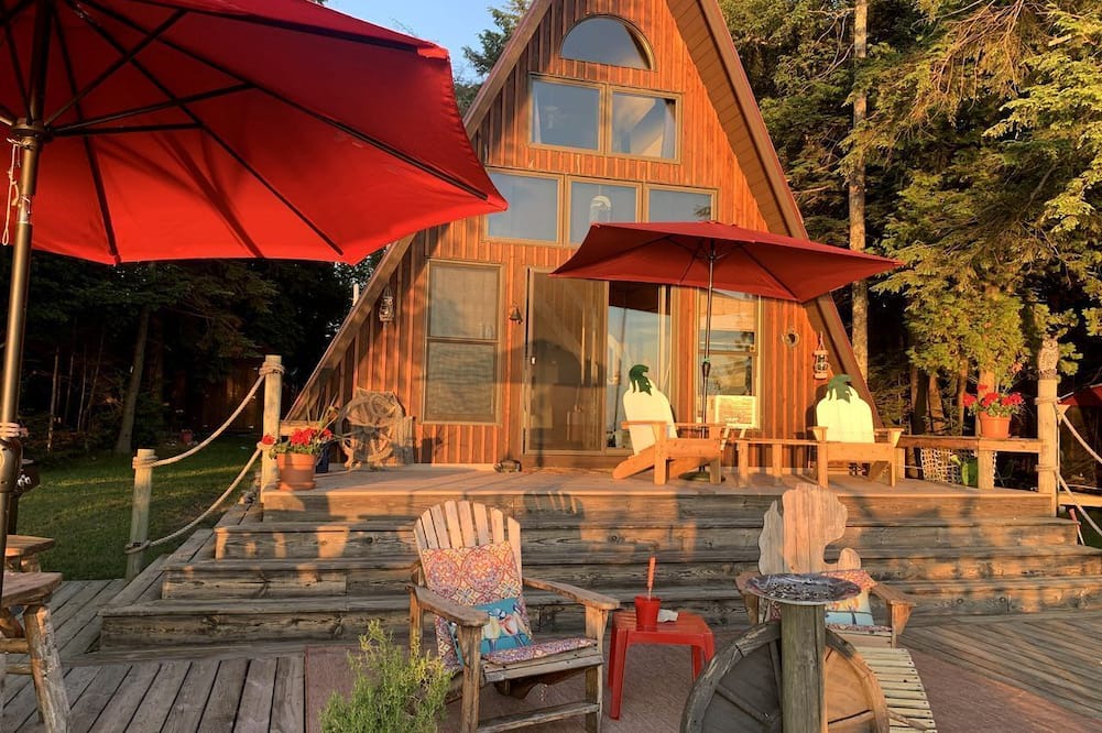 Ellsworth Cabin | The Eagles Nest