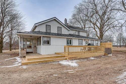 Fulton House | 'The Farmhouse' - Spacious Country Retreat