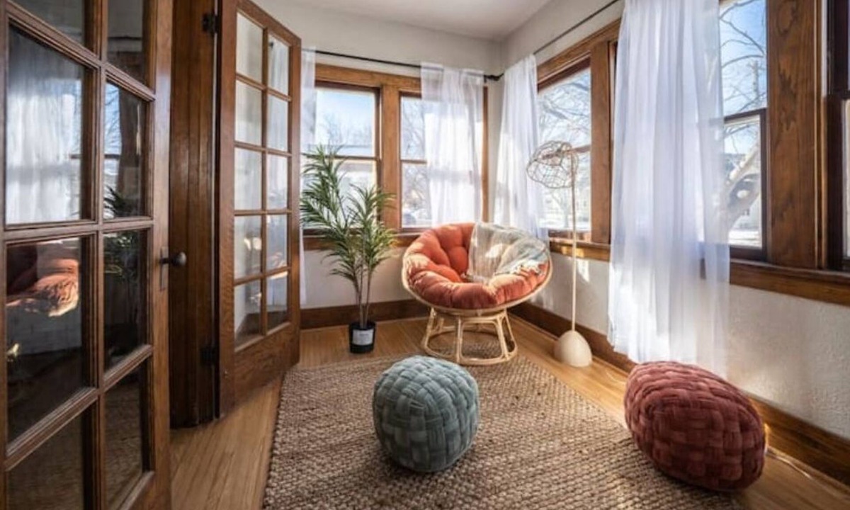 Sioux Falls House | The Firehouse: 3 bed, central location, historic