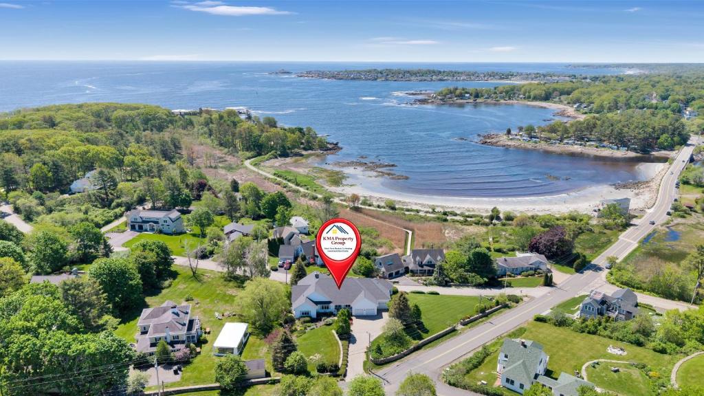 Cape Neddick House | The Hill Dog Friendly Panoramic Ocean Views