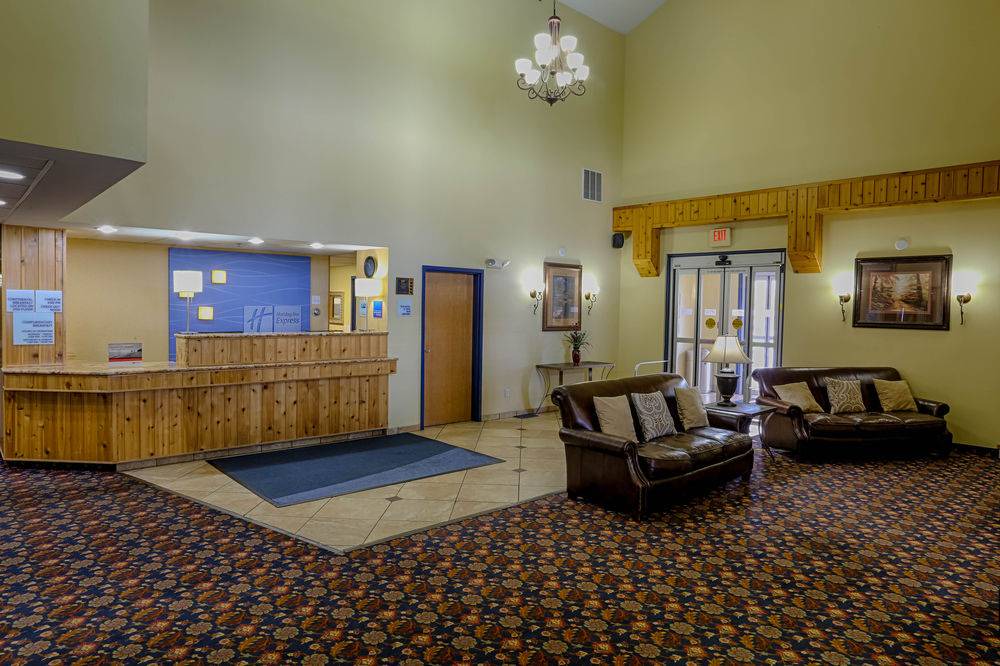 Bemidji Hotel | The Hotel Bemidji