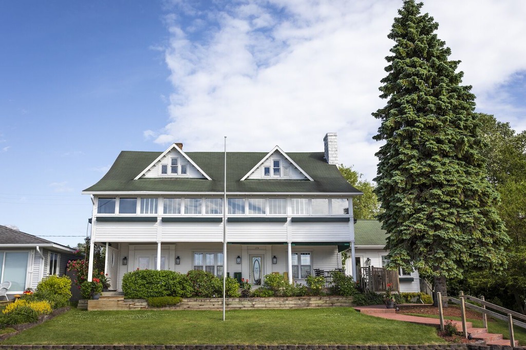 Beulah House | The Inn at Beulah Beach