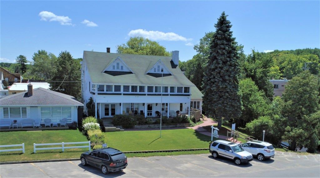 Beulah House | The Inn at Beulah Beach