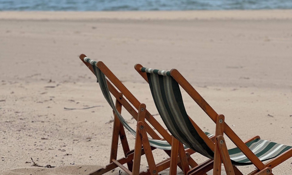 Oscoda Cabin | The Nest @ Haven- 2/1 with Sandy Beach Directly on Lake Huron