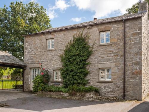 Fourstones Near Bentham House | The Old Stables