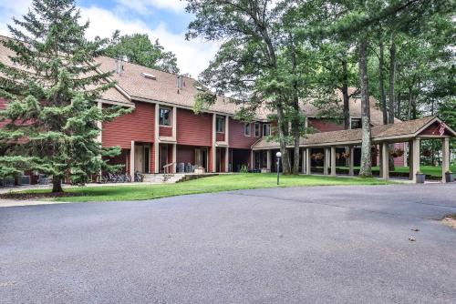 Minocqua House | The Pointe Resort & Club 1 Bedroom Condo 104