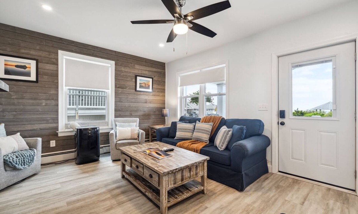 Hampton Apartment | The Porch | Ocean Views | New Design | Game Table