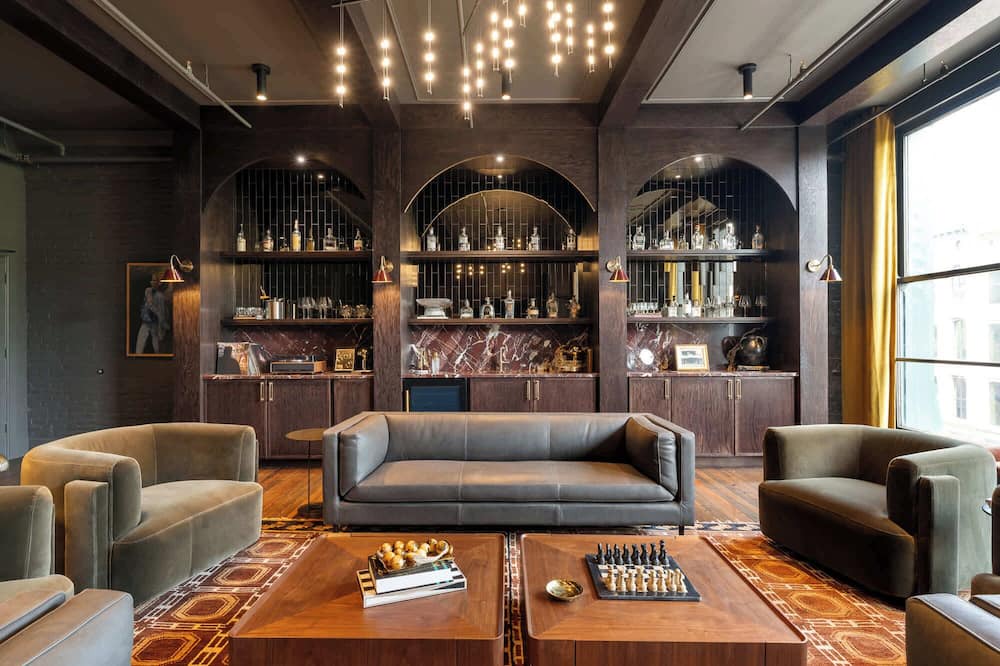 West Main Historic District Apartment | The Reserve on Main S