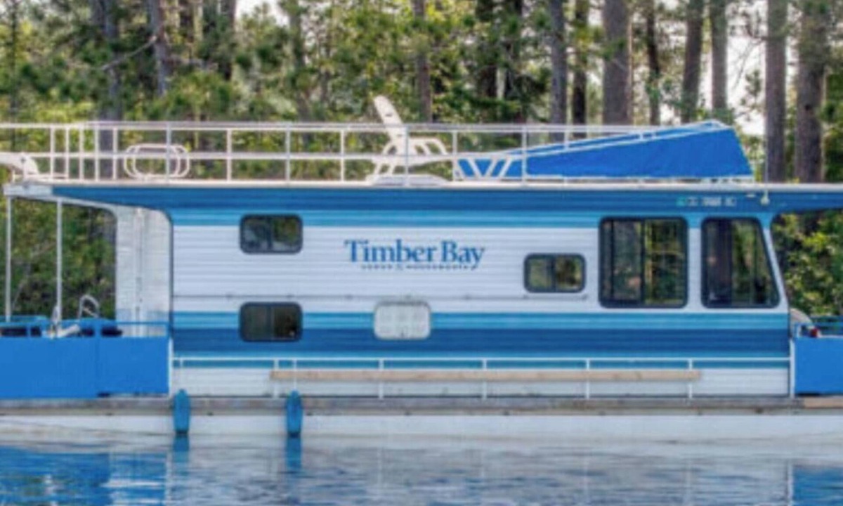 Babbitt Boat Rental | The Seagull Houseboat at Timber Bay