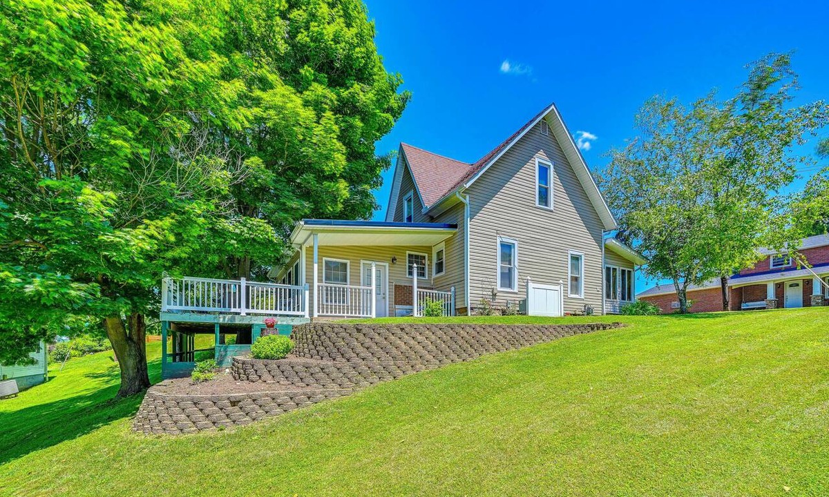 Millersburg Cottage | 'the Shady Cottage' < 1 Mi to Downtown Millersburg