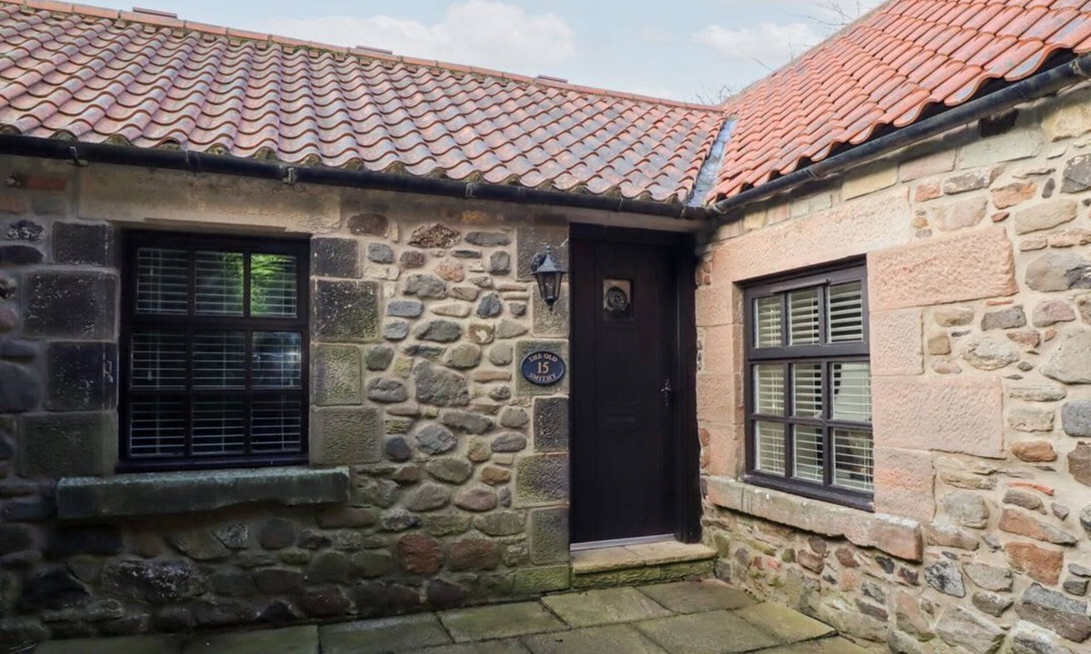 Akeld Cottage | The Smithy: A Cozy Retreat