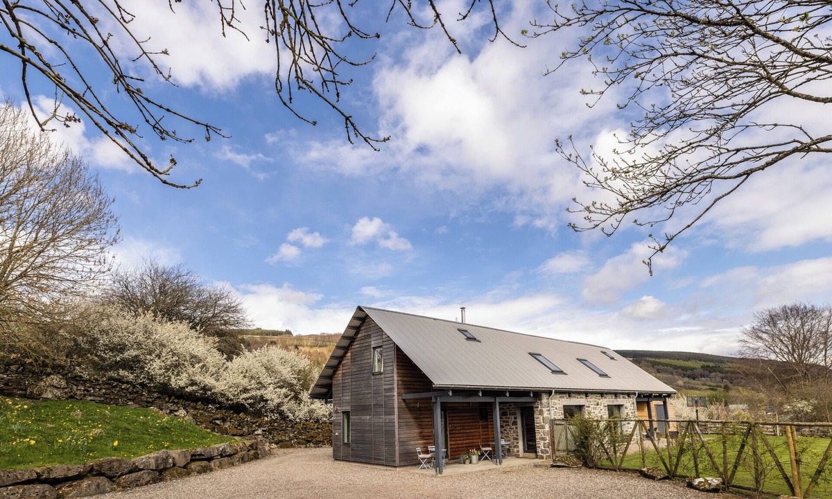 Aberfeldy Bed & Breakfast | The Steading