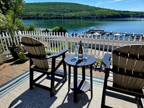 Hammondsport Apartment | The View at Harbor Lights