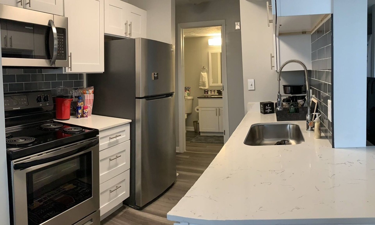 Indianapolis Apartment | This quiet property is a comfy gem to the busy city.