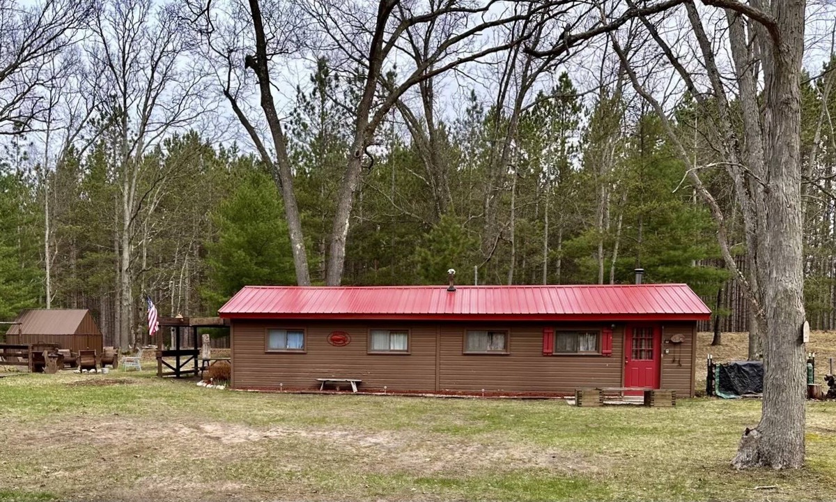 Irons Cabin | Tin-Fish Cabin
