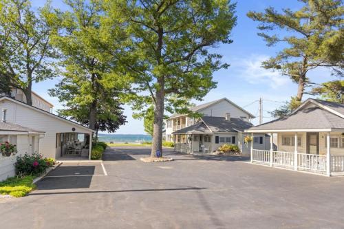 Traverse City Apartment | Topico Cabin 5 . Topico Cabin 5