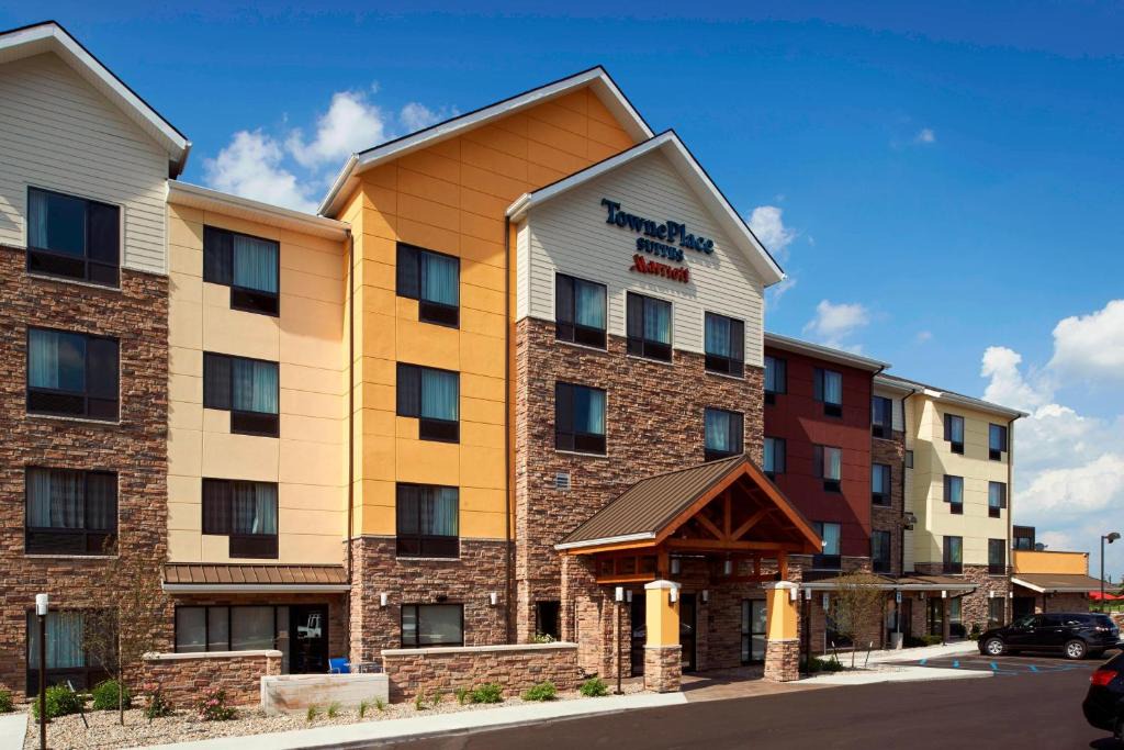 Saginaw Hotel | TownePlace Suites by Marriott Saginaw