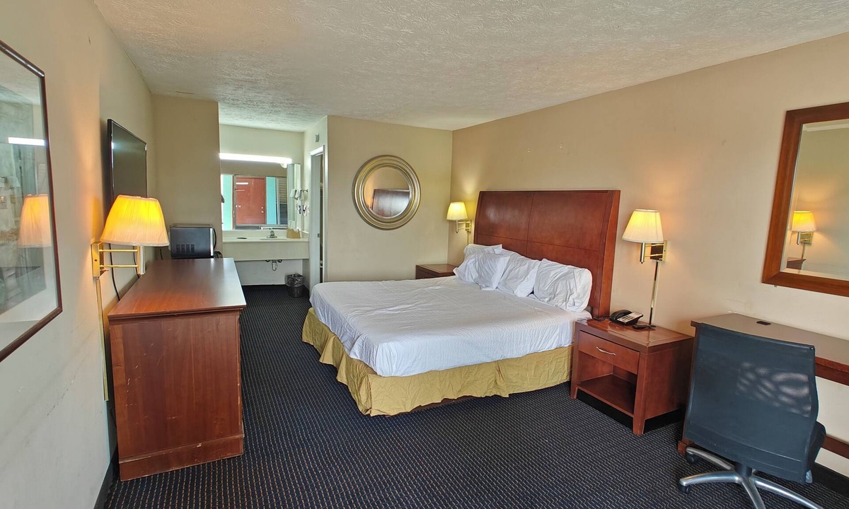 Richmond Hotel | Travelodge by Wyndham Richmond Kentucky