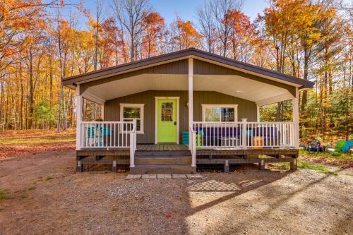 Grawn House | Traverse City Cabin w/Nearby Hiking!