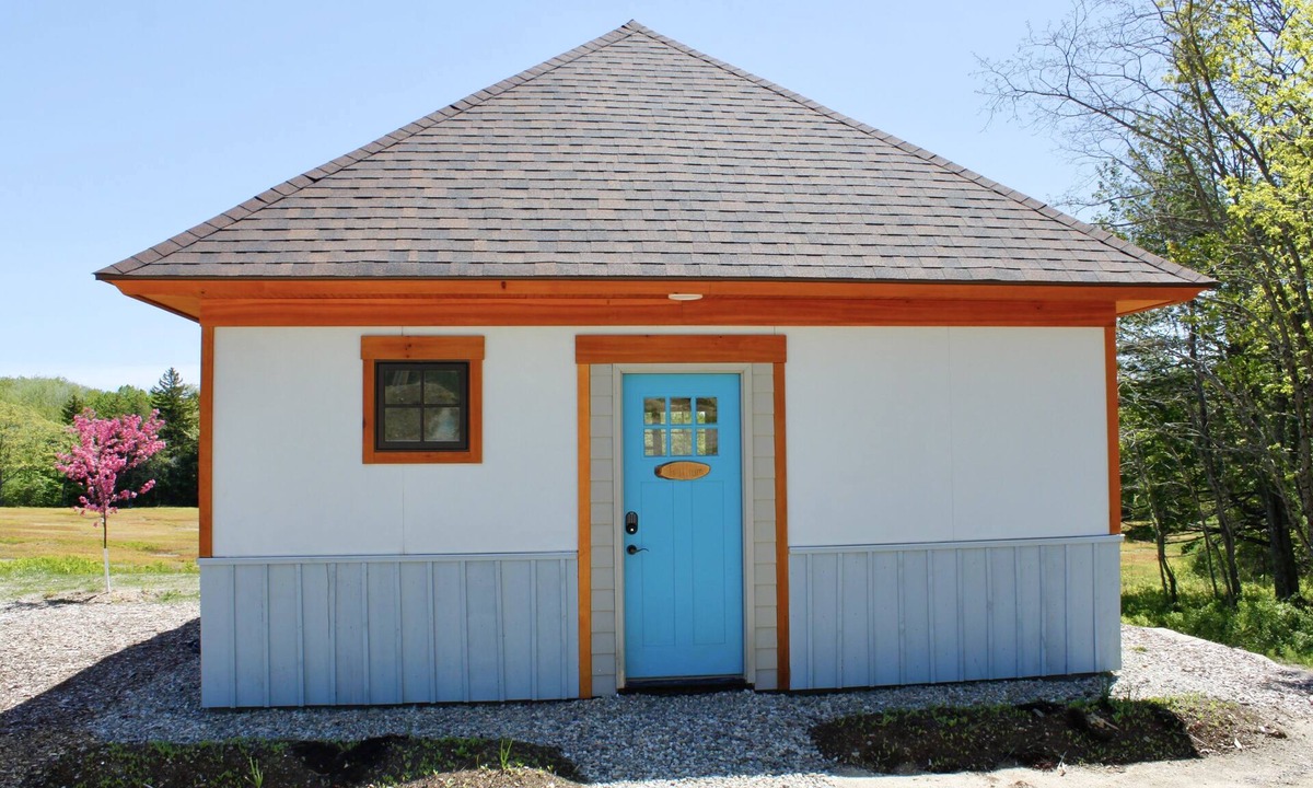 Blue Hill House | Trillium Cottage–Handcrafted, brand-new cottage in Blue Hill