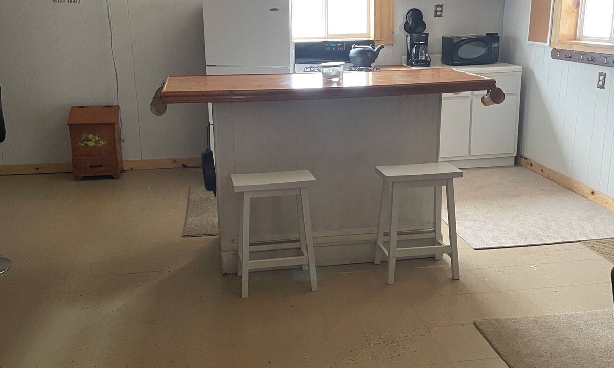International Falls Cabin | Unique Furnished Loft Style Space Converted Historic Bar Ideal for Extended Stay