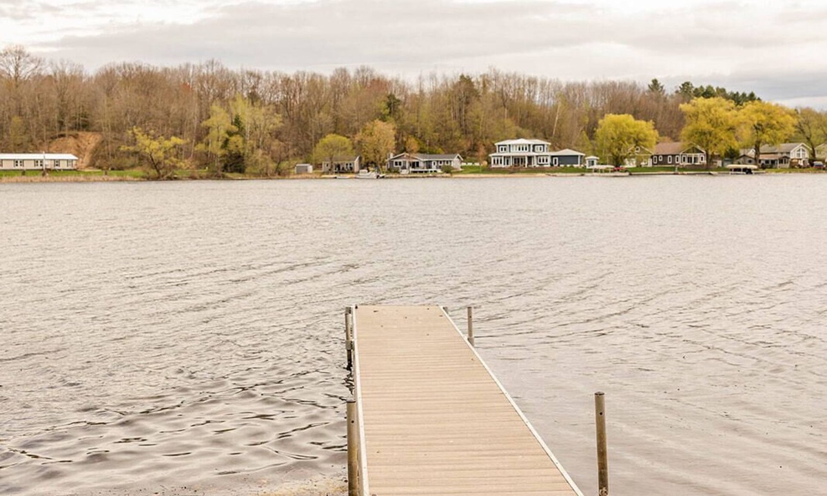 Scottville Cabin | Unplug, Unwind, and Explore at Papa's Place.