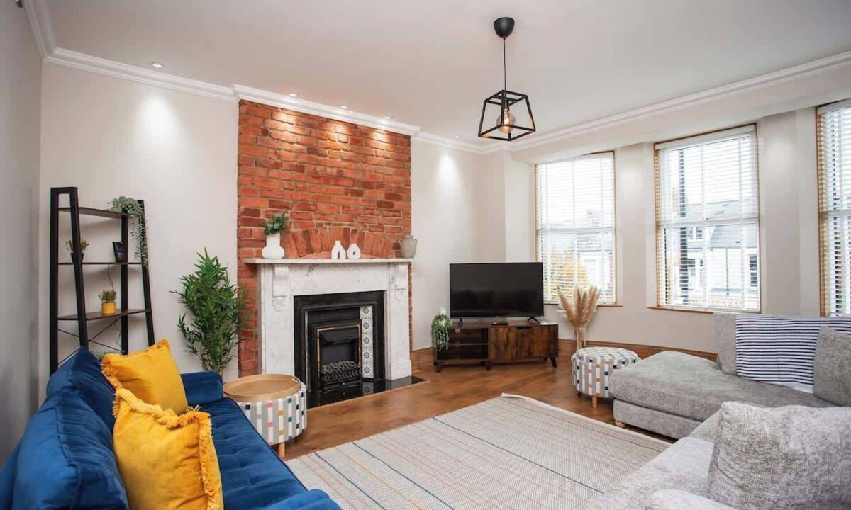 South Shields Apartment | Vacant Nests - The Ocean Retreat