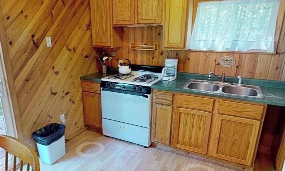 Orr Resort | VermilionRiverCottages - Wood Haven Cottage