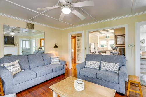 Huron House | Walk to Private Beach: Lake Erie Retreat w/Yard!